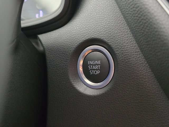 Used 2024 Toyota Corolla SE w/ SE Convenience Package FWD image 34