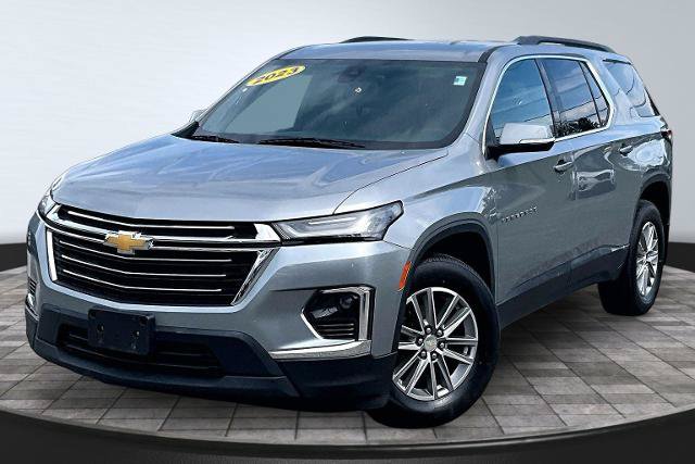 Used 2023 Chevrolet Traverse LT FWD image 12