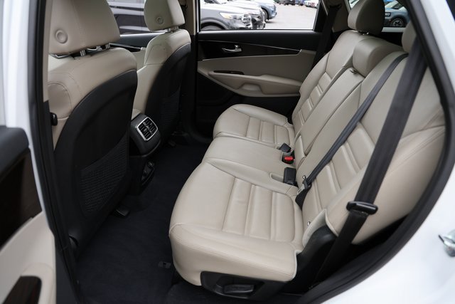 Used 2020 Kia Sorento EX image 20