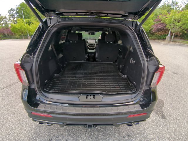 Certified 2025 Ford Explorer ST AWD/4WD image 33