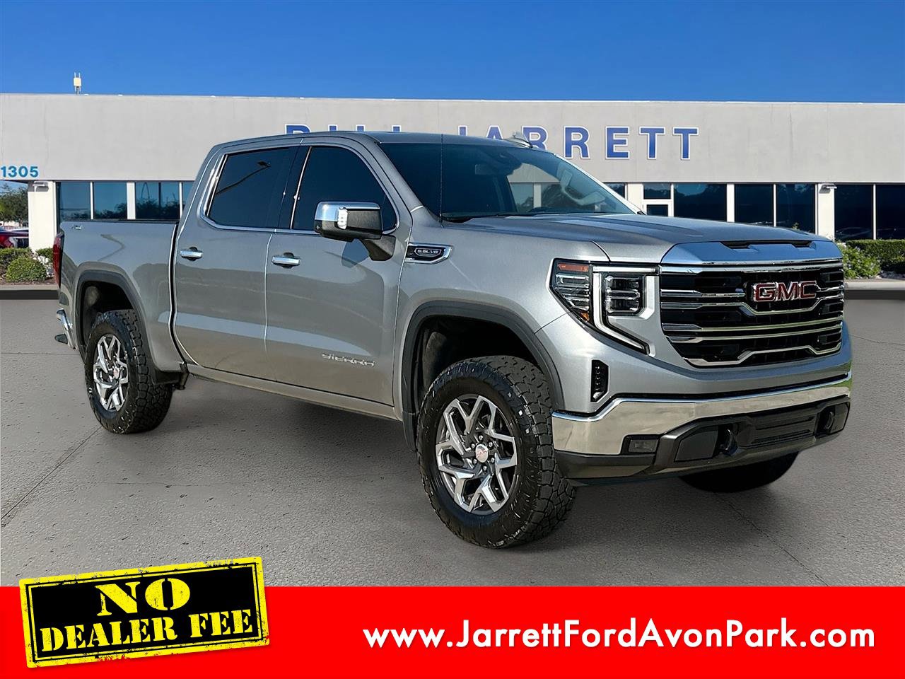 Used 2024 GMC Sierra 1500 SLT w/ SLT Premium Package image 7