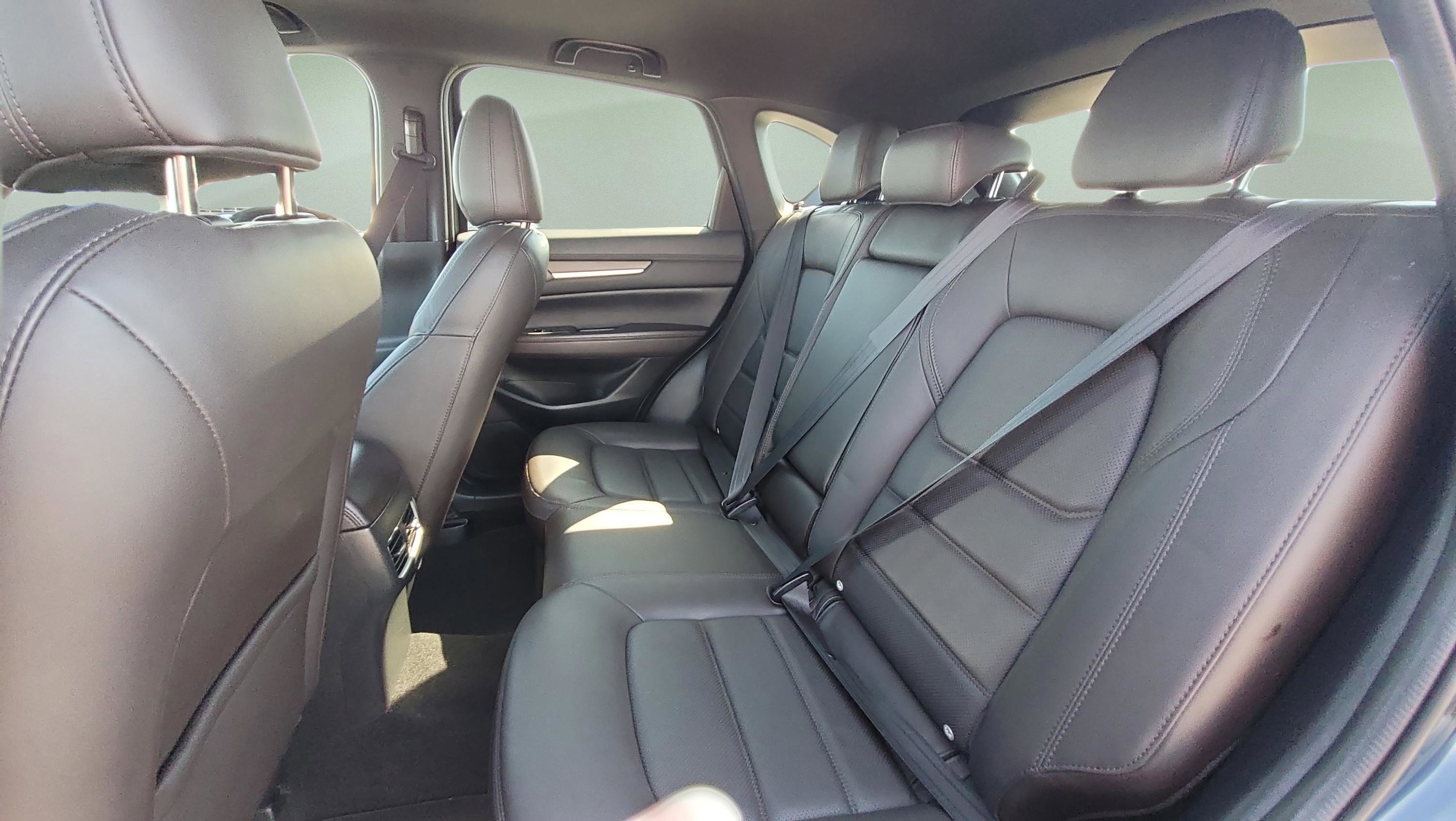 Used 2020 MAZDA CX-5 Signature image 16