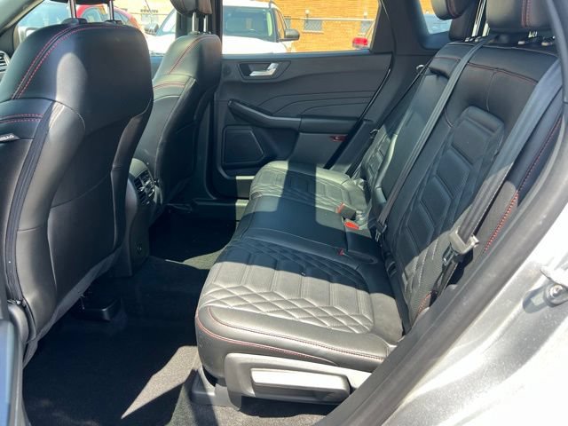 Certified 2024 Ford Escape ST-Line Elite w/ Premium Technology Package AWD/4WD image 23