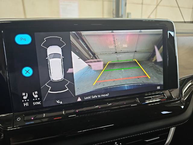 Used 2025 Volkswagen Atlas SE FWD image 21