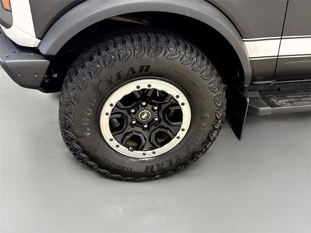 Certified 2021 Ford Bronco Outer Banks w/ Sasquatch Package image 27