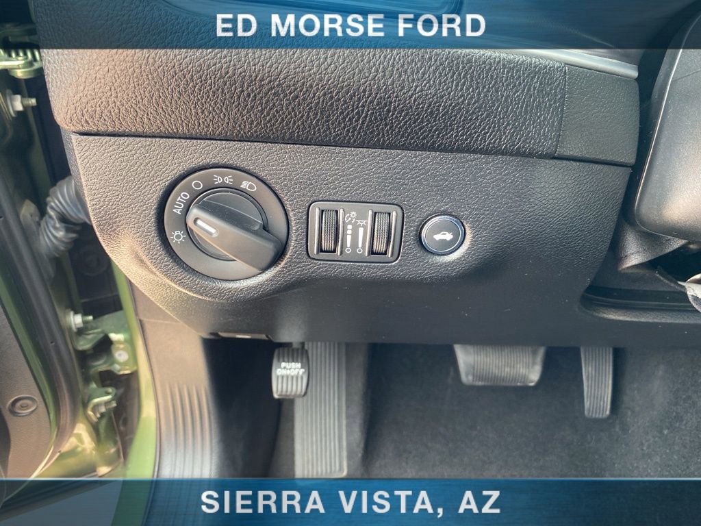 Used 2021 Dodge Challenger SXT AWD/4WD image 21