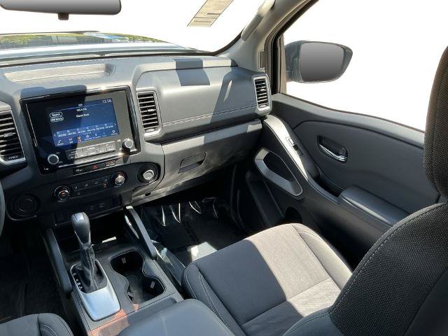 Used 2024 Nissan Frontier SV RWD image 21