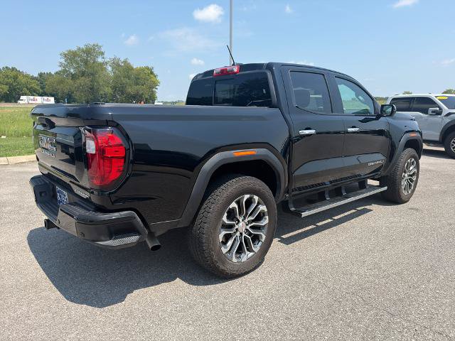 Used 2024 GMC Canyon Denali AWD/4WD image 5