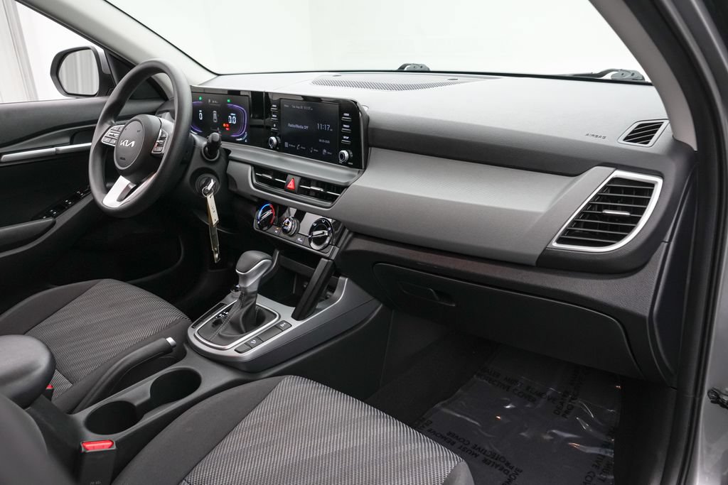 Used 2026 Kia Seltos LX AWD/4WD image 21