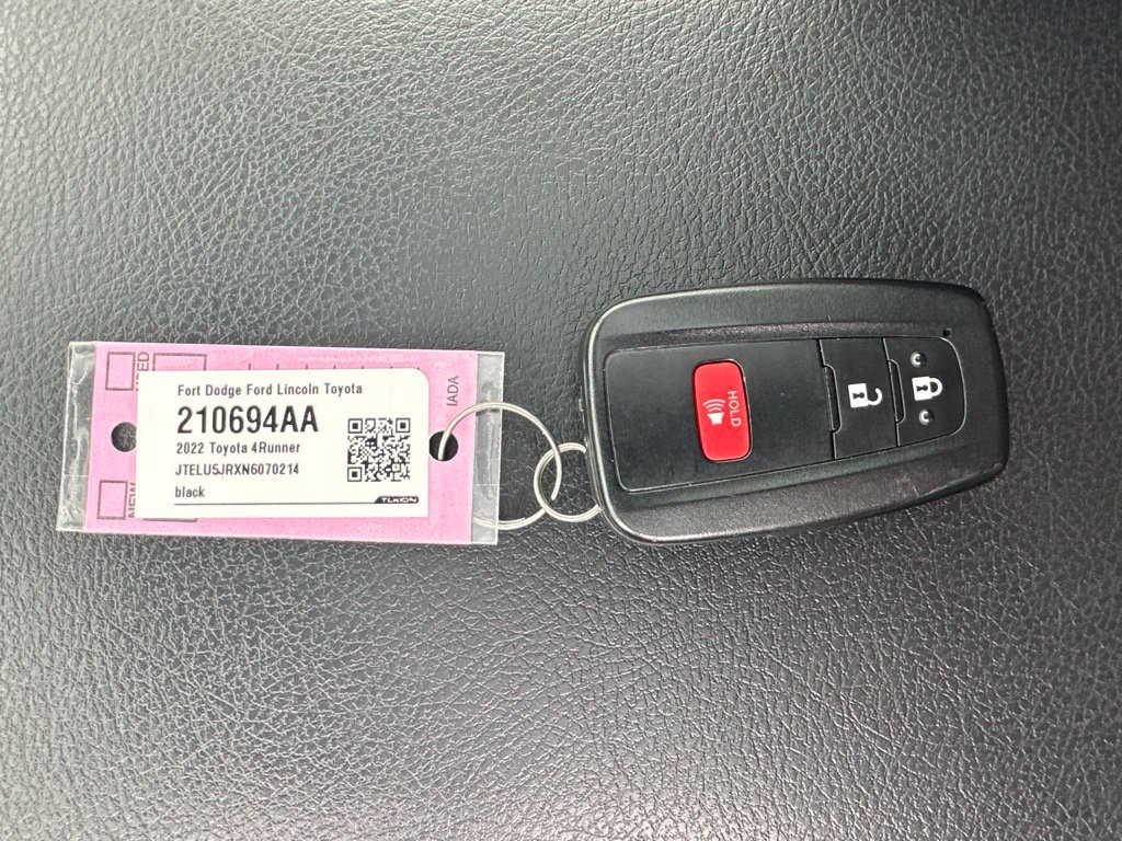 Used 2022 Toyota 4Runner TRD Pro AWD/4WD image 61