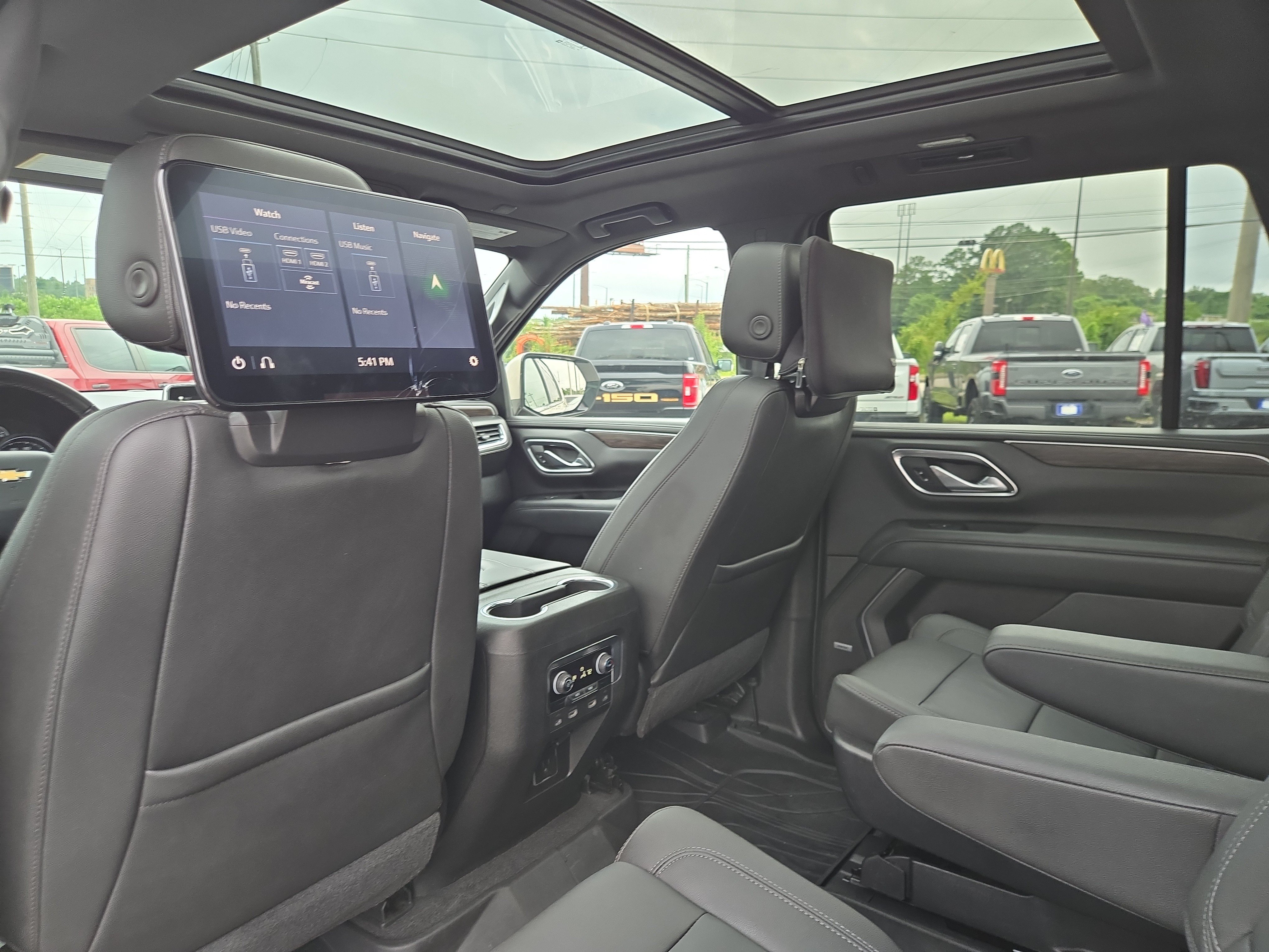 Used 2021 Chevrolet Tahoe LT w/ Rear Media and Nav Package RWD image 16