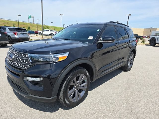 Certified 2023 Ford Explorer XLT w/ Equipment Group 202A