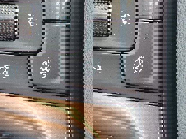 Used 2022 Chevrolet Silverado 1500 LT image 9