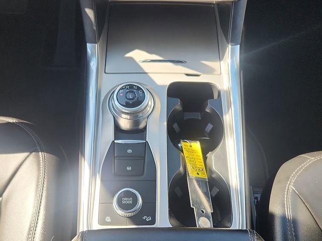 Certified 2023 Ford Explorer XLT w/ Equipment Group 202A image 18