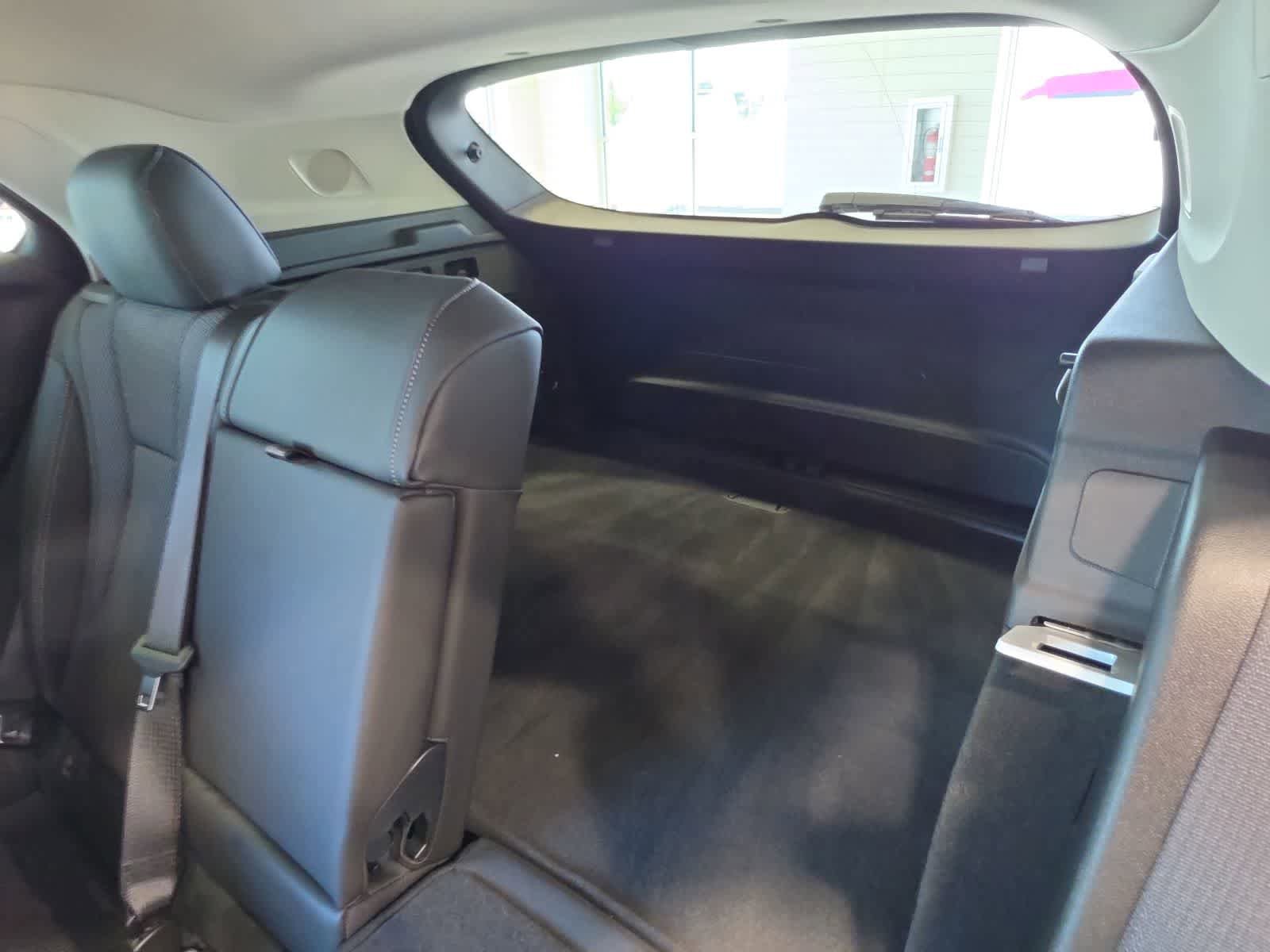 Used 2023 Buick Envision Preferred FWD image 30