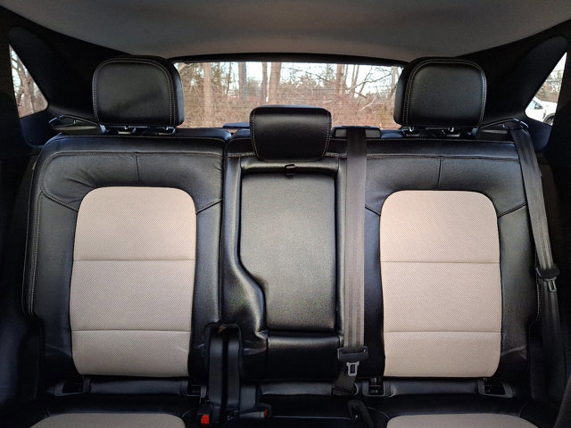 Certified 2022 Ford Escape Titanium w/ Titanium Elite Package image 17