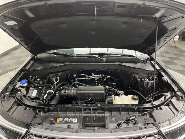 Certified 2024 Ford Explorer XLT w/ Equipment Group 202A AWD/4WD image 2