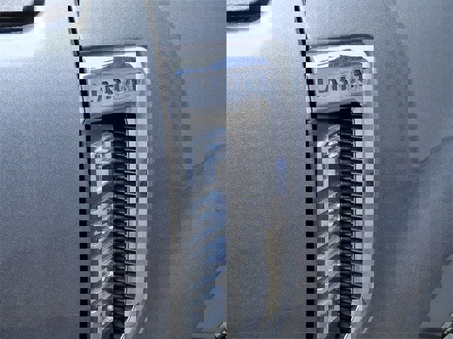 Certified 2022 Ford F350 Lariat w/ Lariat Ultimate Package image 8