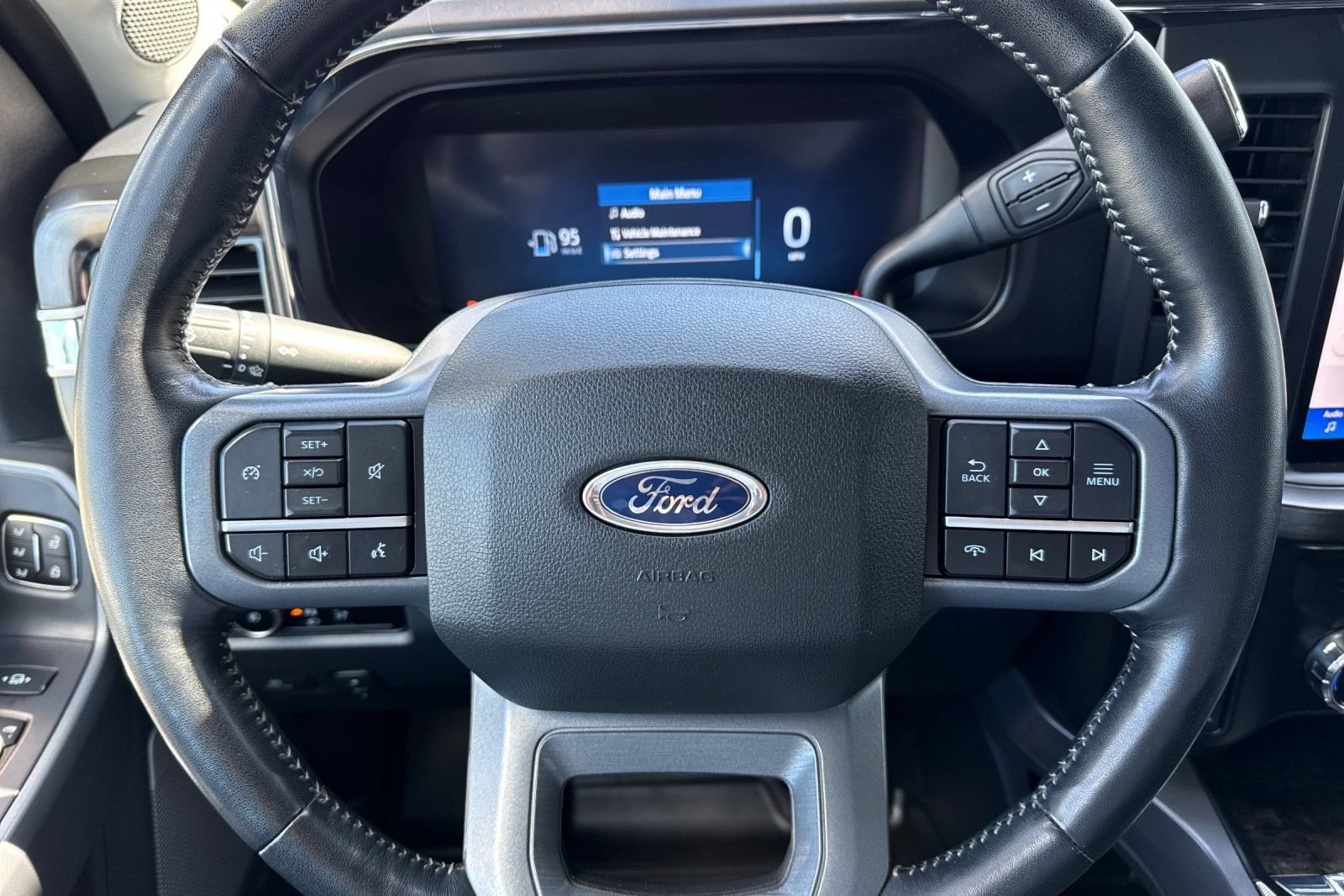 Certified 2024 Ford F450 Lariat w/ FX4 Off-Road Package AWD/4WD image 24