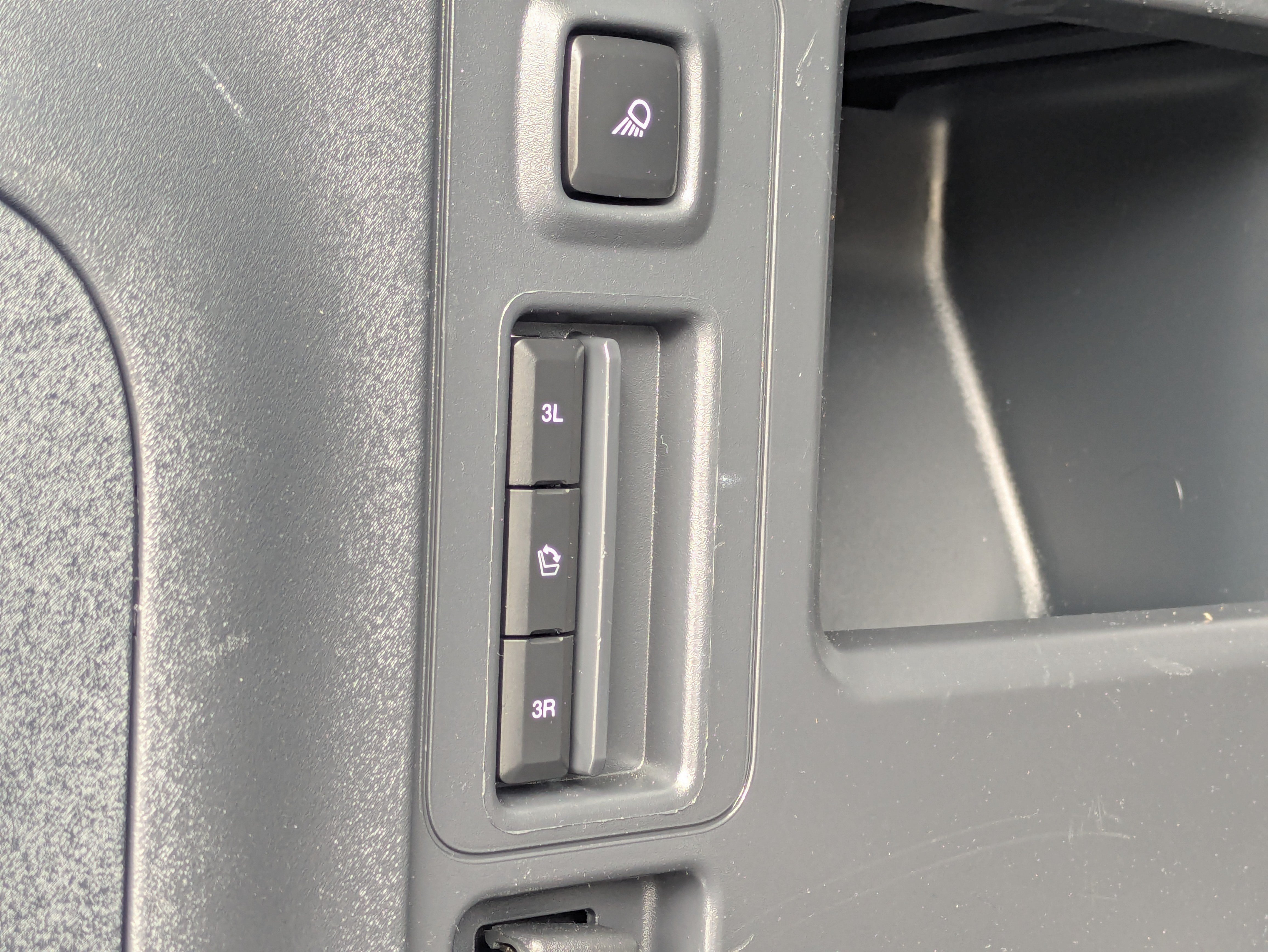 Certified 2025 Ford Expedition Active RWD image 15