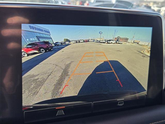 Used 2022 GMC Yukon AT4 image 23