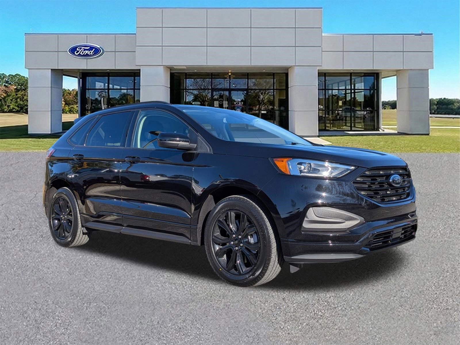 Certified 2022 Ford Edge SE w/ Black Appearance Package image 8