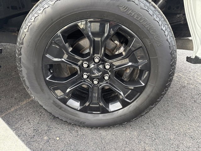 Certified 2023 Ford F150 Platinum w/ Equipment Group 701A High image 11