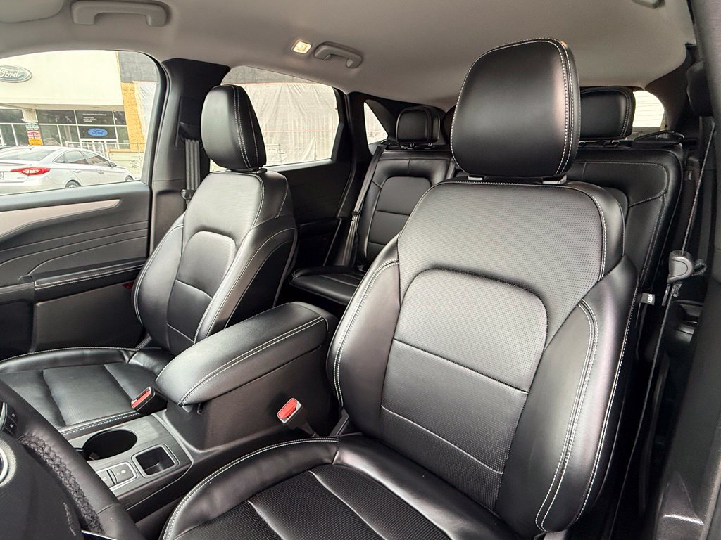 Certified 2023 Ford Escape Platinum AWD/4WD image 21