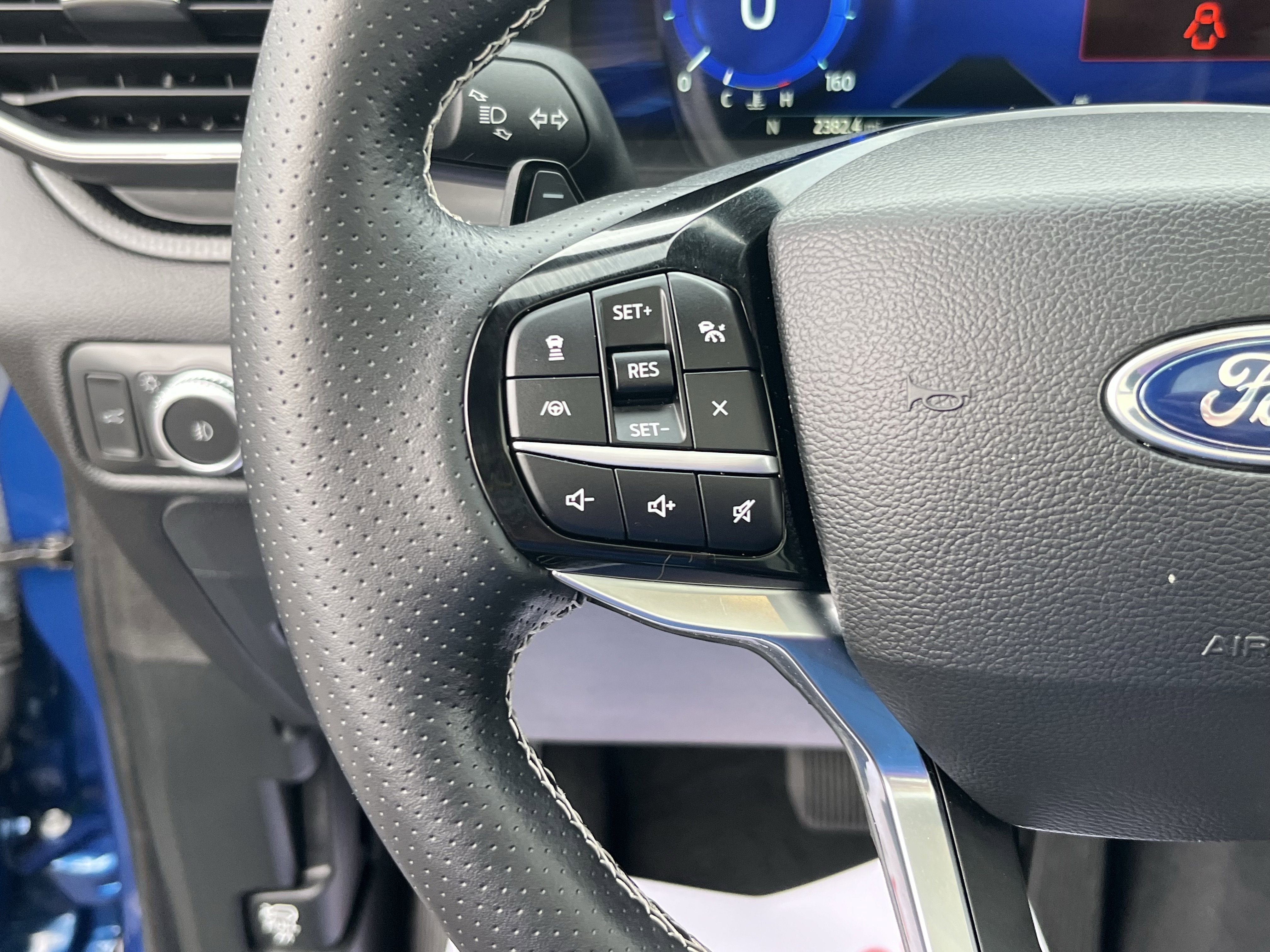 Certified 2022 Ford Explorer ST image 18