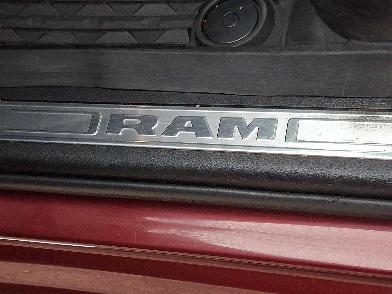 Used 2020 RAM 1500 Laramie image 16