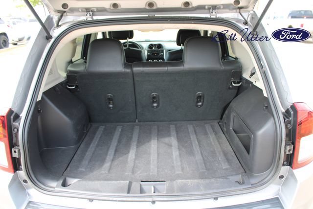 Used 2017 Jeep Compass Latitude FWD image 10