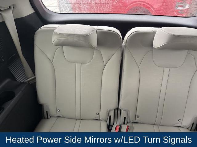 Used 2024 Kia Sorento S w/ Panoramic Sunroof Package image 15