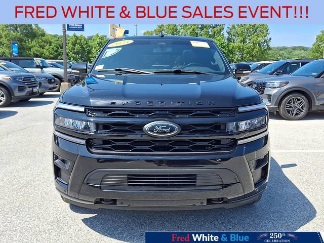 Certified 2023 Ford Expedition Limited AWD/4WD image 3