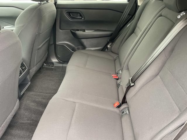 Used 2025 Nissan Rogue S FWD image 22