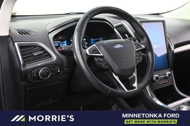 Certified 2024 Ford Edge Titanium AWD/4WD image 12