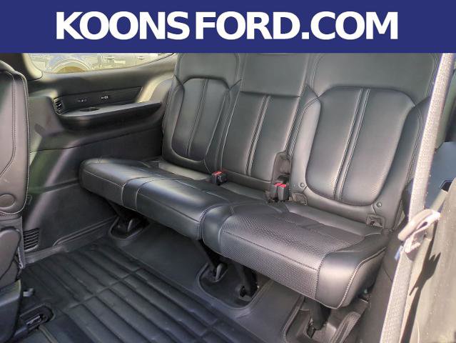 Used 2022 Jeep Wagoneer Series III w/ Rear Seat Video Group 1 AWD/4WD image 30