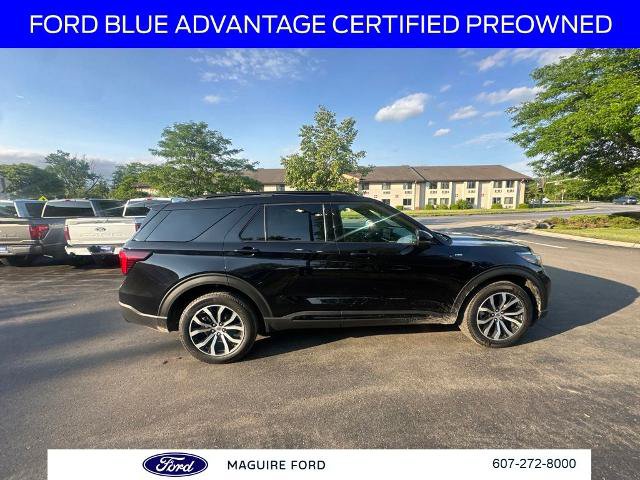 Certified 2025 Ford Explorer ST-Line AWD/4WD image 4
