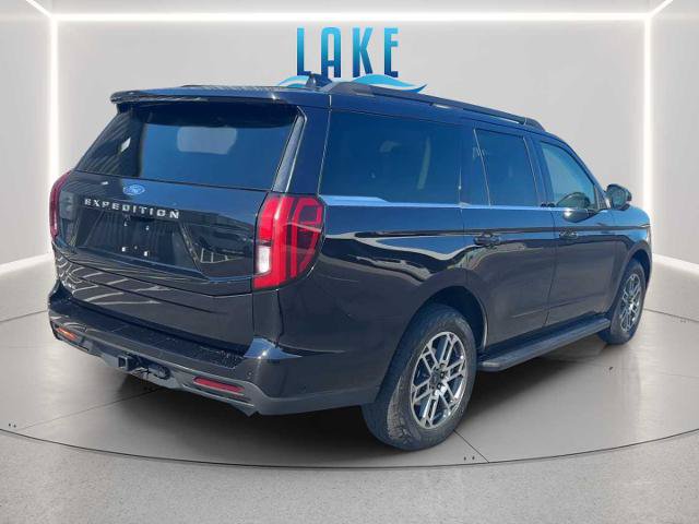 Certified 2025 Ford Expedition Active AWD/4WD image 9