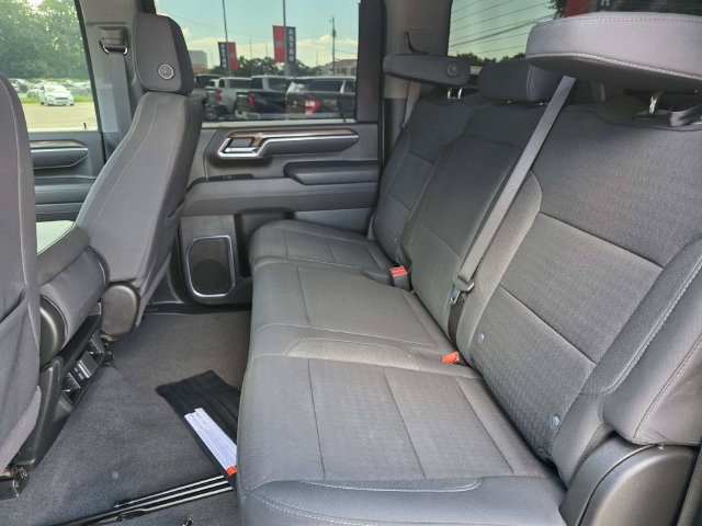 Used 2025 Chevrolet Silverado 2500 LT AWD/4WD image 12