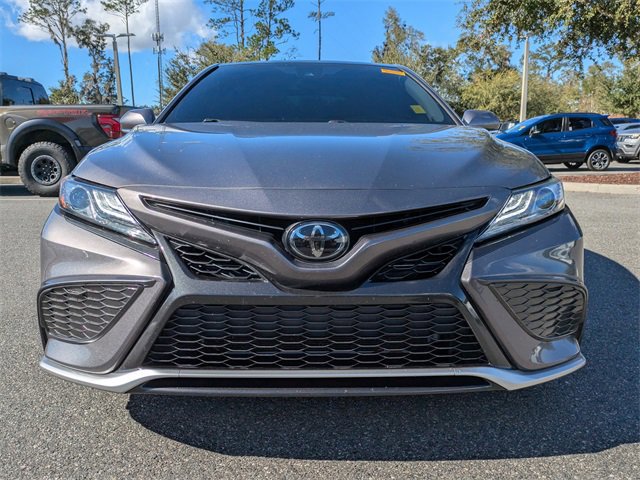Used 2021 Toyota Camry XSE image 8