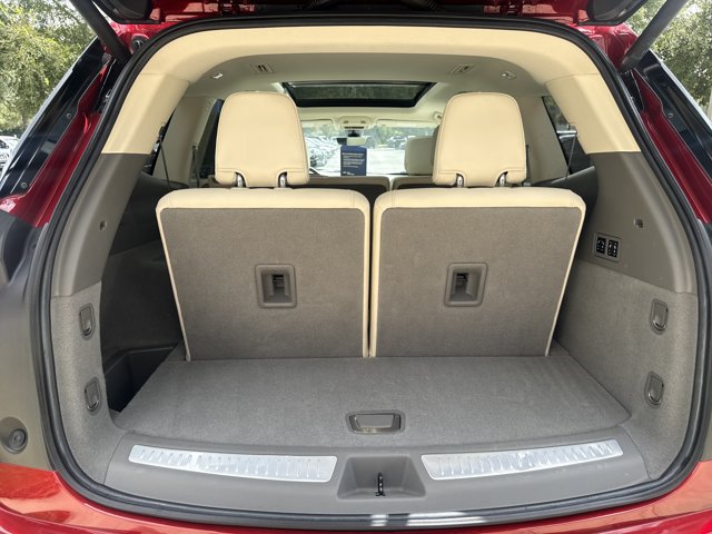 Used 2021 Cadillac XT6 Premium Luxury FWD image 6