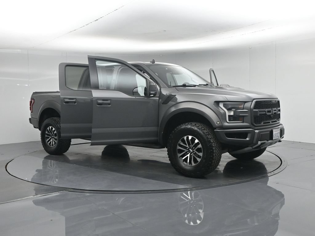 Certified 2020 Ford F150 Raptor w/ Equipment Group 802A Luxury AWD/4WD image 39