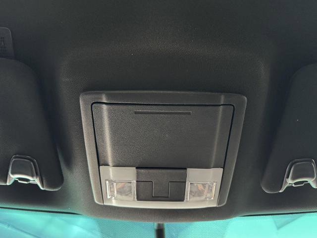 Certified 2017 Ford Explorer XLT w/ Equipment Group 202A FWD image 28