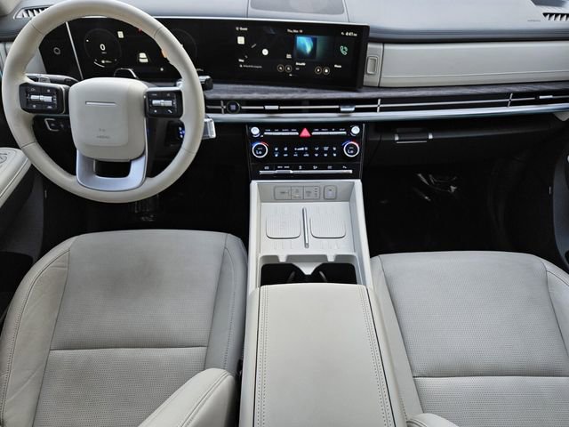 Used 2024 Hyundai Santa Fe Limited image 17