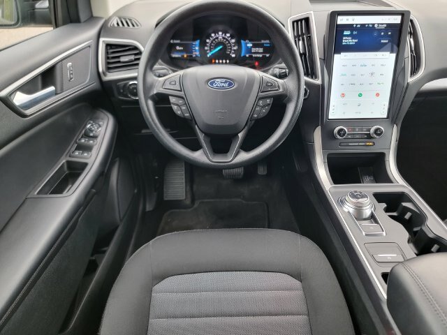 Certified 2024 Ford Edge SE w/ Black Appearance Package AWD/4WD image 31