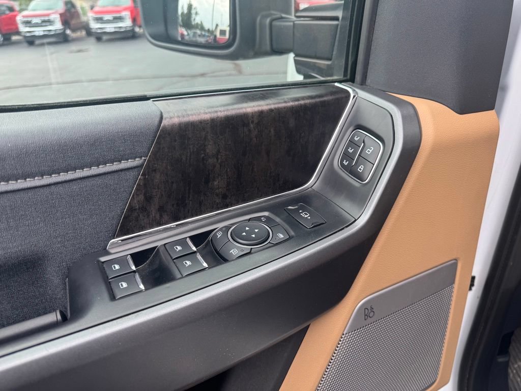 Certified 2026 Ford F250 Lariat AWD/4WD image 3