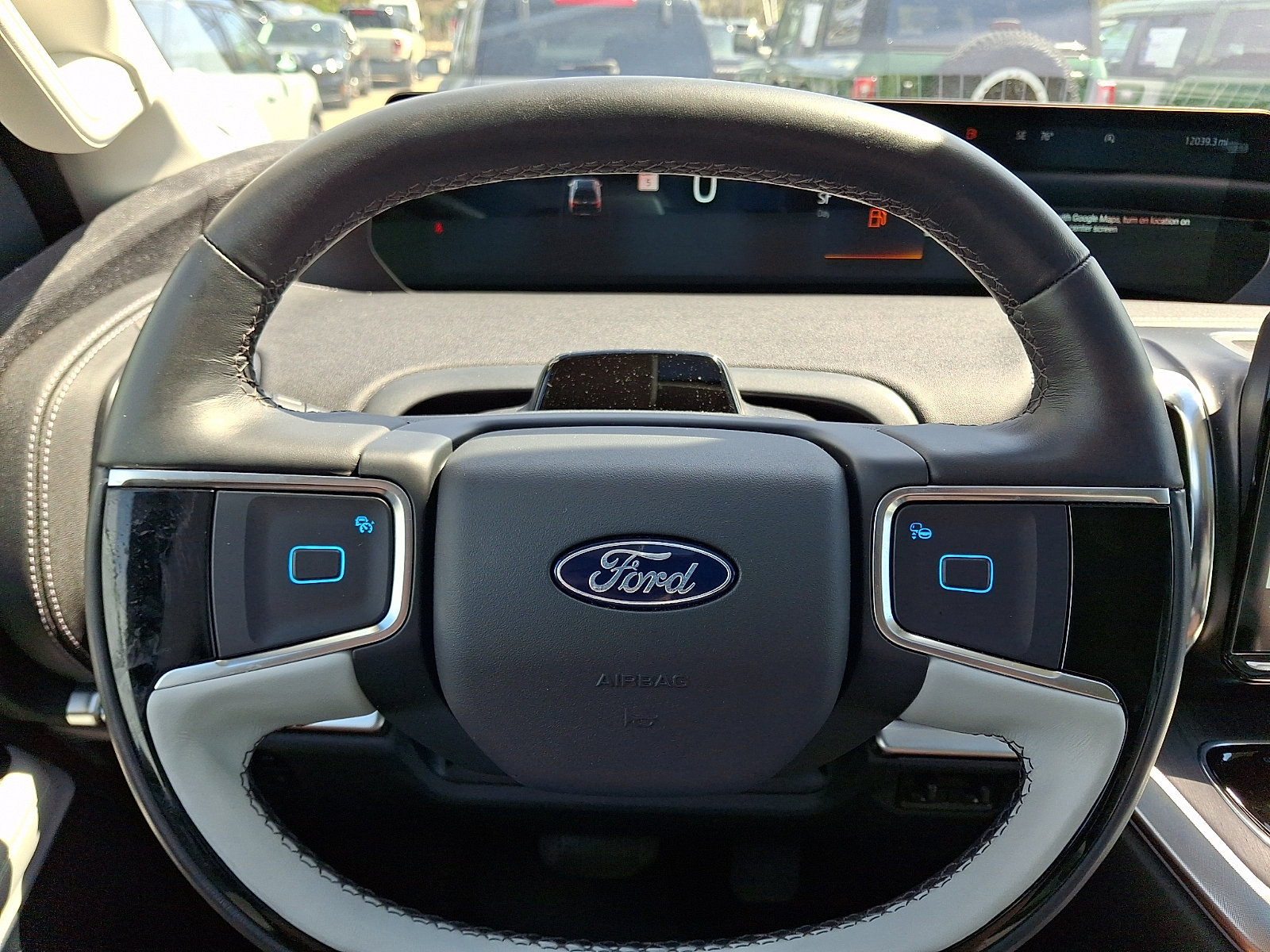 Certified 2025 Ford Expedition Platinum w/ Platinum Ultimate Package AWD/4WD image 21