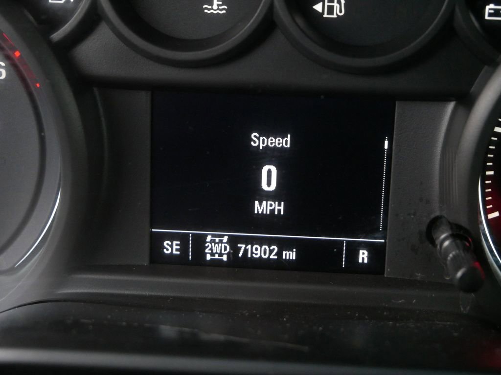 Used 2020 Chevrolet Silverado 1500 Custom w/ Custom Convenience Package image 26