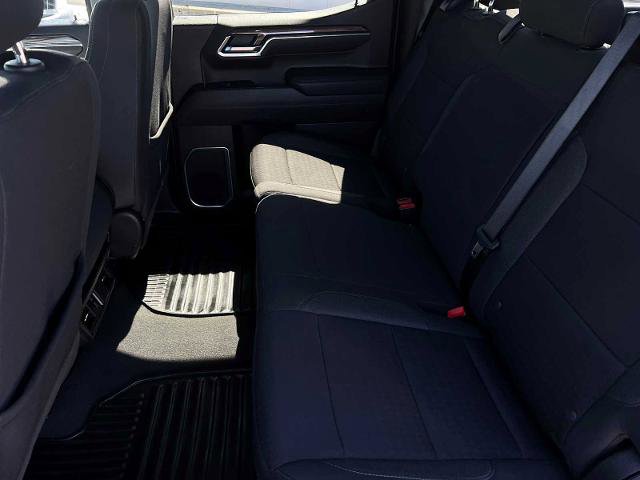 Used 2025 Chevrolet Silverado 1500 LT image 17