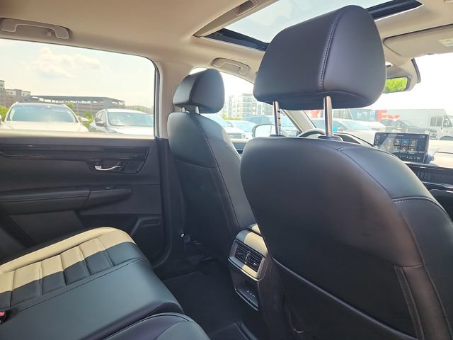 Used 2025 Honda CR-V EX-L image 28